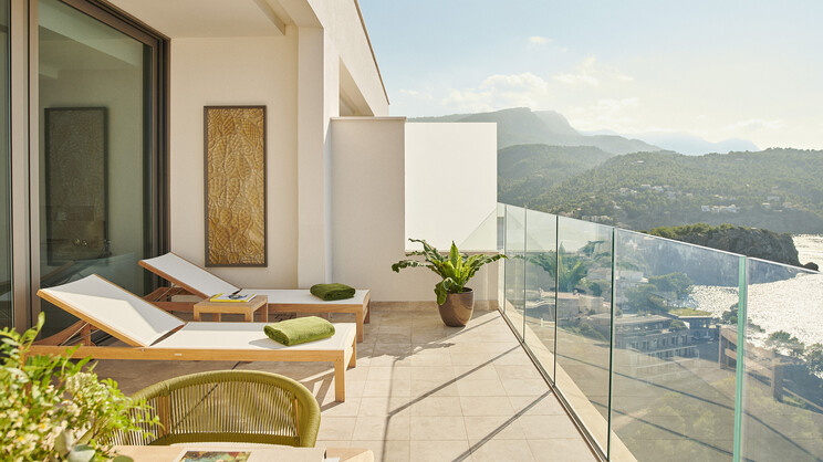 Junior Suite Mediterranean Sea View with Grand Terrace